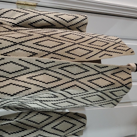 Geometric Print Sweater Open-Front  Cardigan  L - Picture 3 of 12